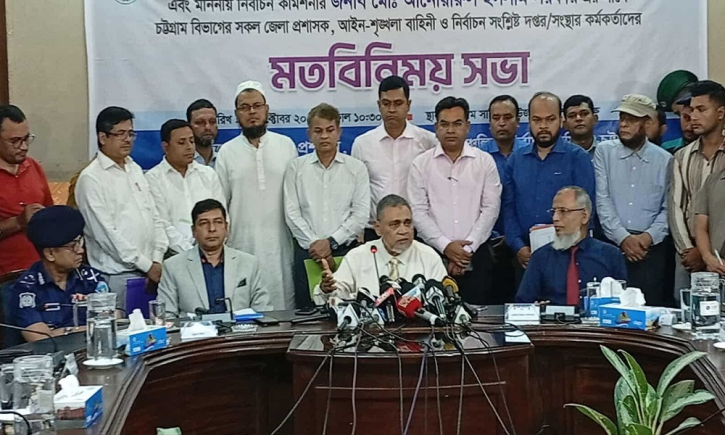 ‘রাতের অন্ধকারে নির্বাচন করতে চাই না, চোখে দেখা স্বচ্ছ ভোট চাই’