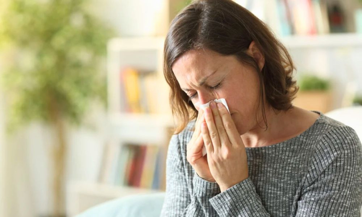 শীতে নাক বন্ধ ও চোখ চুলকানি? হতে পারে অ্যালার্জি