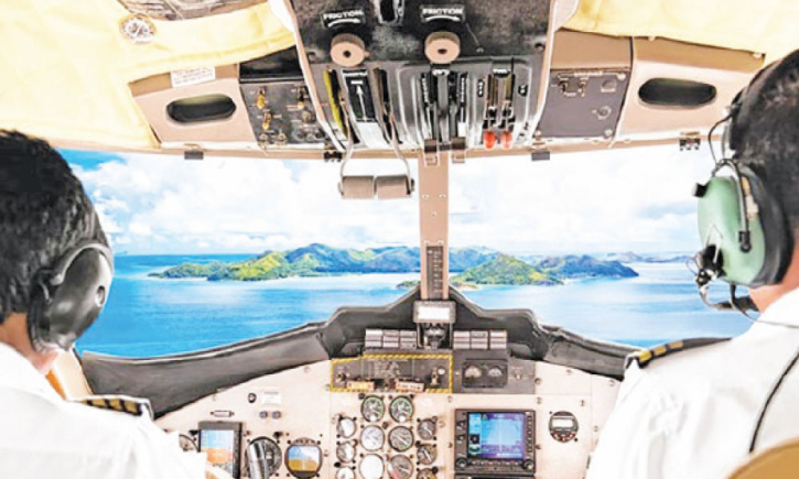 নিরাপত্তাহীন আকাশপথ: অদক্ষ ইন্সপেক্টররা দিচ্ছেন পাইলটদের লাইসেন্স