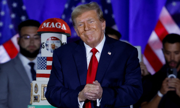 দাসদের সন্তানের জন্য ছিল জন্মসূত্রে নাগরিকত্ব, ধনীদের নয়: ট্রাম্প