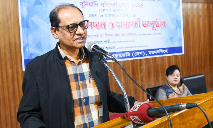 বছরের শুরুতেই শিক্ষার্থীরা নতুন বই পাবে: গণশিক্ষা উপদেষ্টা বছরের শুরুতেই শিক্ষার্থীরা নতুন বই পাবে: গণশিক্ষা উপদেষ্টা