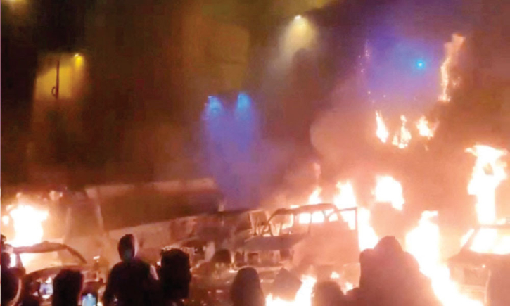 ইরানজুড়ে বিক্ষোভ ছড়িয়ে পড়ার শঙ্কা, নিহতের সংখ্যা বেড়ে ৬২