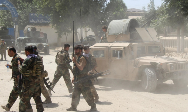 পাকিস্তানে পৃথক অভিযানে ১২ সন্ত্রাসী নিহত