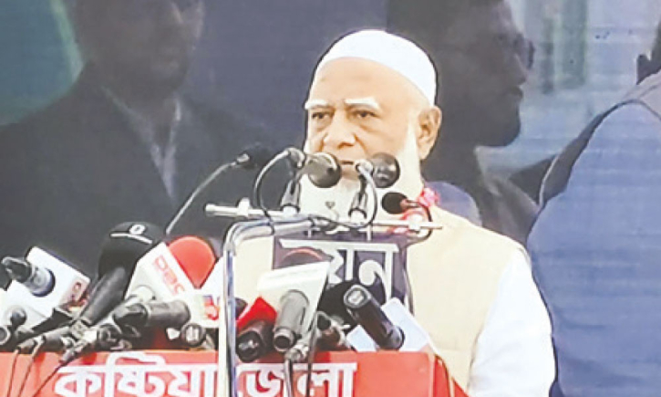 ‘নারীদের ঘরে আটকে রাখব এত তালা কেনার টাকা নেই’