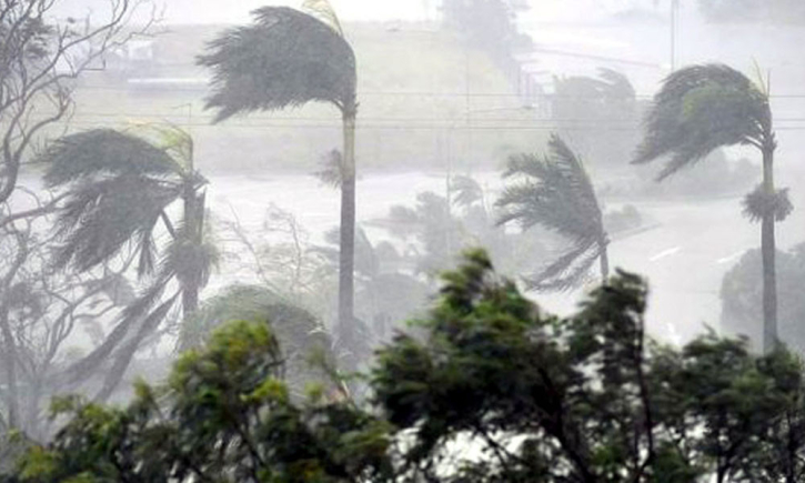 ১৫ জেলায় দুপুরের মধ্যে ঝড়ের আভাস