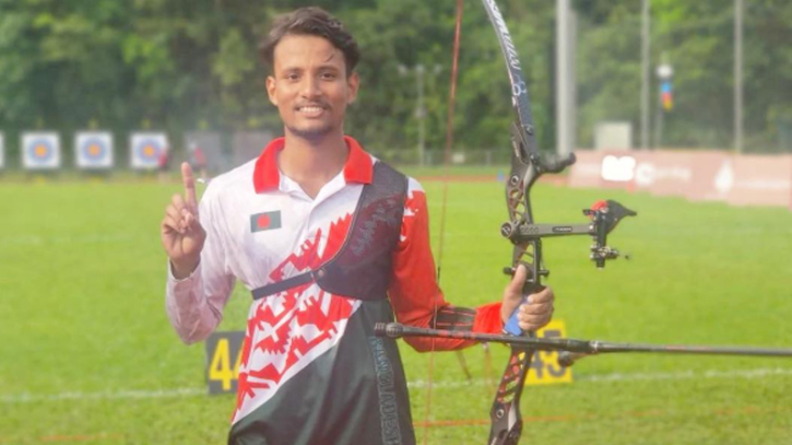 এশিয়া কাপ আর্চারিতে বাংলাদেশের আলিফের স্বর্ণ জয় এশিয়া কাপ আর্চারিতে বাংলাদেশের আলিফের স্বর্ণ জয়