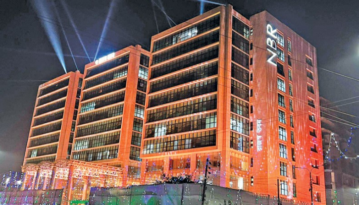 শুল্ক গোয়েন্দার সাবেক কর্মকর্তাকে চাকরি থেকে বহিষ্কার