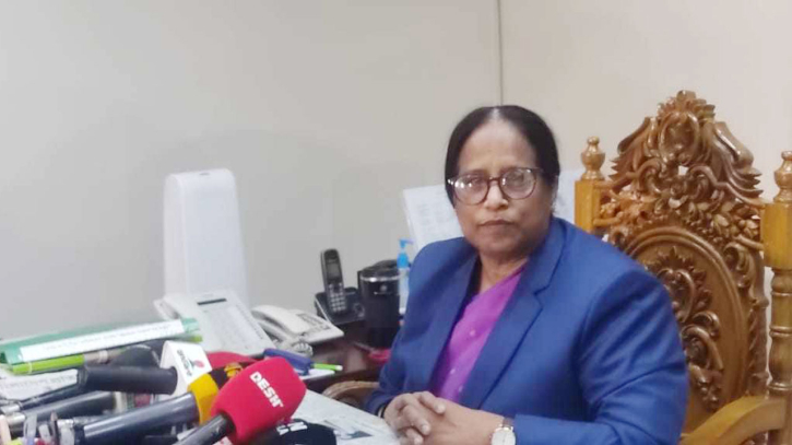 বিএনপি নির্বাচনে ফিরতে চাইলে আমরা আলোচনা করব : ইসি বিএনপি নির্বাচনে ফিরতে চাইলে আমরা আলোচনা করব : ইসি