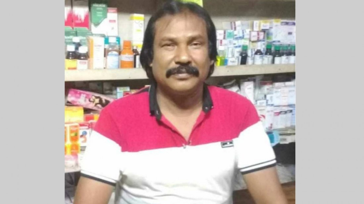 মুখোশ ও হেলমেট পরে বিএনপি নেতাকে কুপিয়ে হত্যা মুখোশ ও হেলমেট পরে বিএনপি নেতাকে কুপিয়ে হত্যা