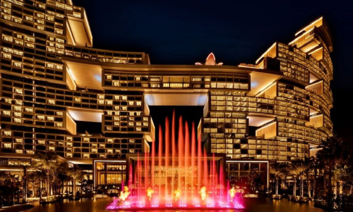 বিশ্বের সবচেয়ে বিলাসবহুল হোটেল সুইটে এক রাতের খরচ কত?