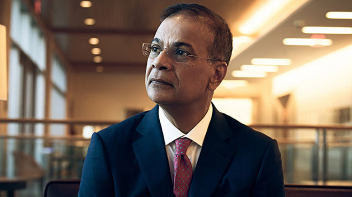 সামিট গ্রুপের চেয়ারম্যান আজিজের ব্যাংক হিসাব জব্দের নির্দেশ