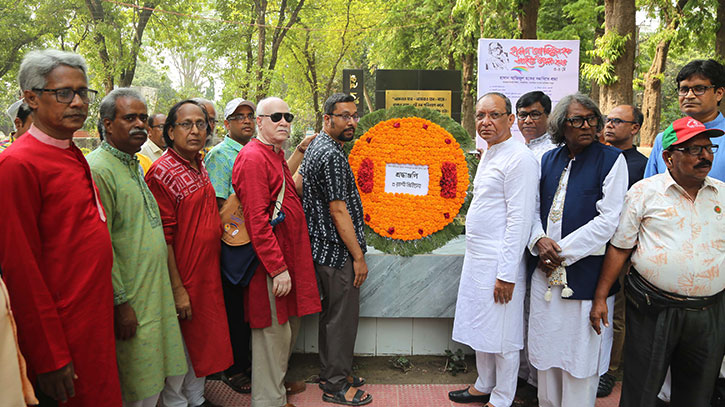 ৬ গুণীজন পেলেন হাসান আজিজুল হক সাহিত্য পদক