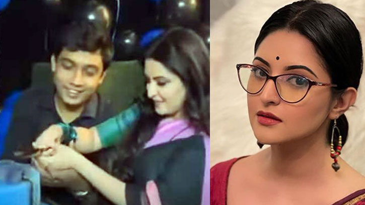 পরীমণিকাণ্ডে চাকরি হারালেন পুলিশ কর্মকর্তা গোলাম সাকলায়েন পরীমণিকাণ্ডে চাকরি হারালেন পুলিশ কর্মকর্তা গোলাম সাকলায়েন