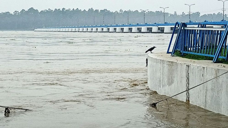 তিস্তার পানি বিপৎসীমার ওপরে, চার জেলায় বন্যার শঙ্কা তিস্তার পানি বিপৎসীমার ওপরে, চার জেলায় বন্যার শঙ্কা