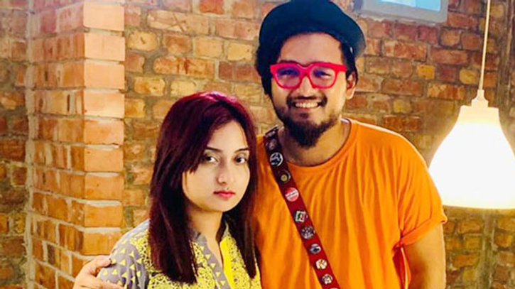 নোবেলের দ্বিতীয় বিয়ের পর ফেসবুকে কী লিখলেন সালসাবিল নোবেলের দ্বিতীয় বিয়ের পর ফেসবুকে কী লিখলেন সালসাবিল