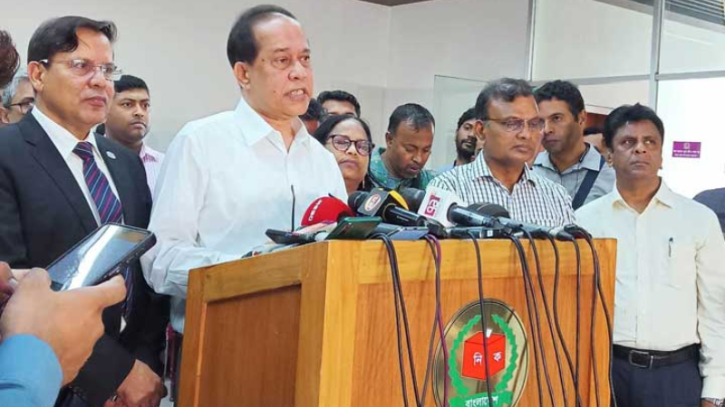 আমরা সরকারের আজ্ঞাবহ নই: সিইসি আমরা সরকারের আজ্ঞাবহ নই: সিইসি