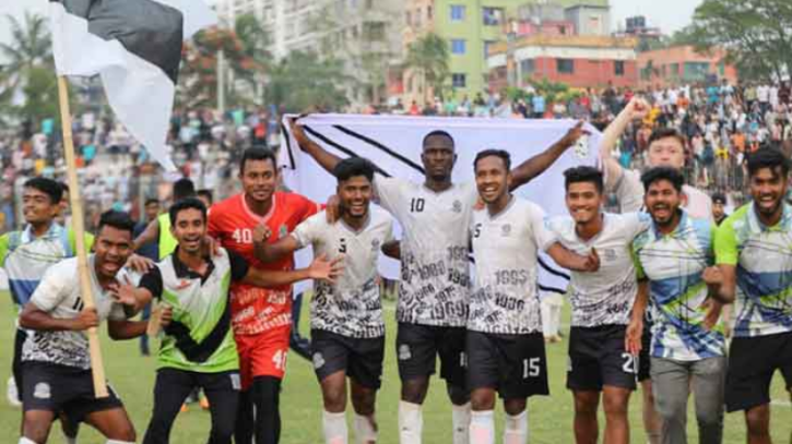 চ্যাম্পিয়ন হয়েও মন খারাপ মোহামেডানের চ্যাম্পিয়ন হয়েও মন খারাপ মোহামেডানের
