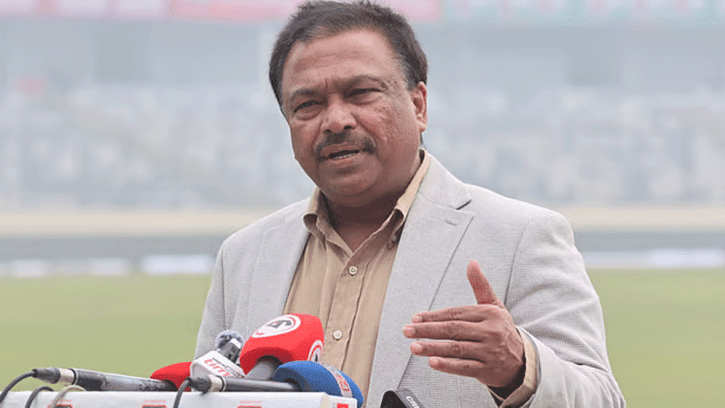 বিসিবি সভাপতির পদ হারালেন ফারুক আহমেদ