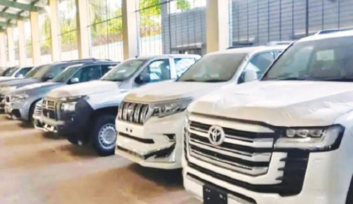 সাবেক এমপিদের ৩০ বিলাসবহুল গাড়িতে শুল্ক দাবি কাস্টমসের