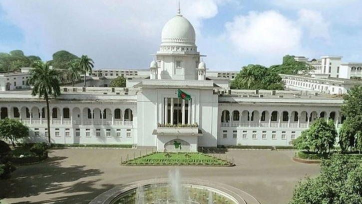 ফুটবল বিশ্বকাপকে কেন্দ্র করে দেশে ১১ মৃত্যু, হাইকোর্টে রিট ফুটবল বিশ্বকাপকে কেন্দ্র করে দেশে ১১ মৃত্যু, হাইকোর্টে রিট
