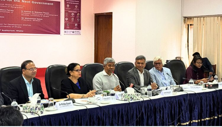 মোবাইল ফোন আমদানিতে শুল্ক-কর কমাতে সম্মত এনবিআর