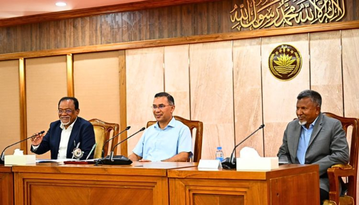 দেশ ও মানুষের কল্যাণে কাজ করুন: ইউএনওদের প্রতি প্রধানমন্ত্রী