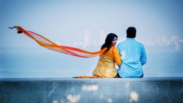 স্বামীকে আকৃষ্ট করার সহজ কিছু উপায়