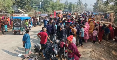 মেহেরপুরে সড়কে ঝরল বিক্রয় প্রতিনিধির প্রাণ