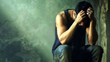 ঋণ পরিশোধে এ কী কাণ্ড যুবকের!