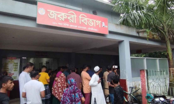 শ্রীমঙ্গলে সেপটিক ট্যাংক থেকে মোবাইল তুলতে গিয়ে ৪ তরুণের মৃত্যু