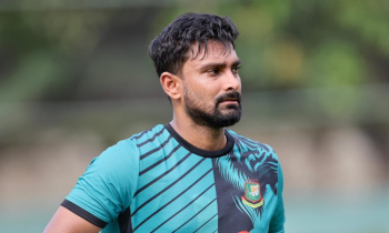 সমর্থকদের কাছে ক্ষমা চাইলেন লিটন