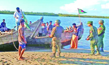 নাফ নদীতে অপহরণ আতঙ্কে জেলেরা
