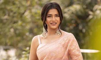 ‘ব্যর্থ হয়েছি, সেই মানুষটা হতে পারিনি যাকে সবাই দেখতে চেয়েছিল’