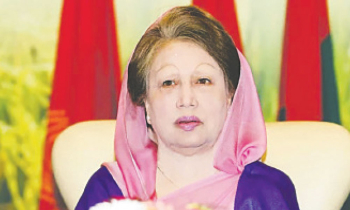 খালেদা জিয়া অত্যন্ত জটিল মুহূর্ত পার করছেন : ডা. জাহিদ