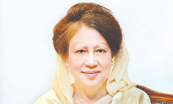 স্বামীর পাশে সমাহিত বেগম খালেদা জিয়া স্বামীর পাশে সমাহিত বেগম খালেদা জিয়া