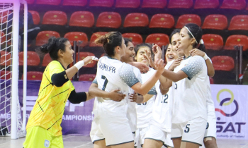 প্রথম সাফ নারী ফুটসালে অপরাজিত চ্যাম্পিয়ন বাংলাদেশ