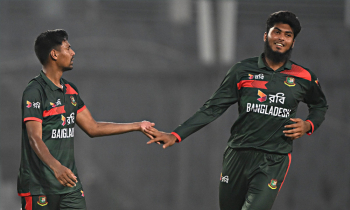 পিএসএল খেলার ছাড়পত্র পেলেন যেসব ক্রিকেটার পিএসএল খেলার ছাড়পত্র পেলেন যেসব ক্রিকেটার