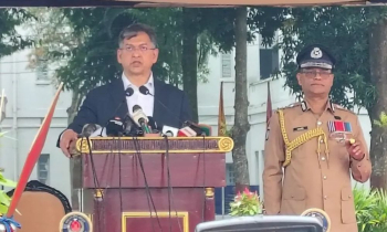 জনগণের আস্থা অর্জনে সততা ও পেশাদারির তাগিদ স্বরাষ্ট্রমন্ত্রীর জনগণের আস্থা অর্জনে সততা ও পেশাদারির তাগিদ স্বরাষ্ট্রমন্ত্রীর