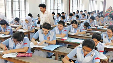 চলমান এইচএসসি পরীক্ষা ১ আগস্ট পর্যন্ত স্থগিত