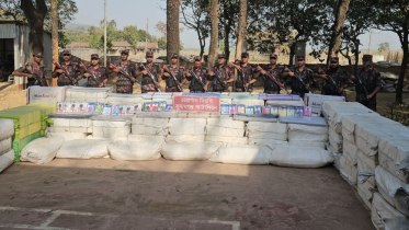 ৫৪ হাজার কোটি টাকার ভারতীয় কাপড় ঢুকছে চোরাইপথে
