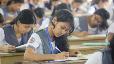 সোমবার সব বোর্ডের এসএসসি পরীক্ষা স্থগিত