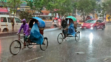 ঝড়-বৃষ্টি হচ্ছে সারা দেশে