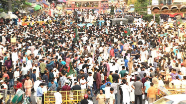 আ.লীগ নিষিদ্ধ করে প্রজ্ঞাপন জারি হলেই ‘শাহবাগ ব্লকেড’ প্রত্যাহার