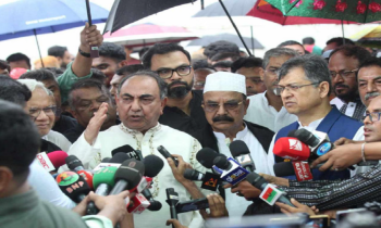 ‘ডিসেম্বরের মধ্যে নির্বাচন এক ব্যক্তিই চান না, তিনি ড. ইউনূস’