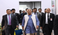 যুক্তরাজ্য সফর শেষে দেশে ফিরলেন প্রধান উপদেষ্টা