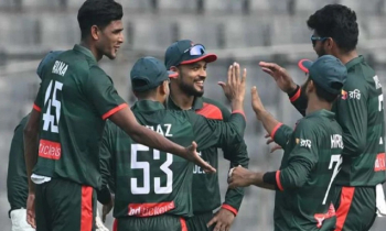 ‘বাংলাদেশ বেশি সুযোগ-সুবিধা পেলেও ভালো করতে পারে না’ ‘বাংলাদেশ বেশি সুযোগ-সুবিধা পেলেও ভালো করতে পারে না’