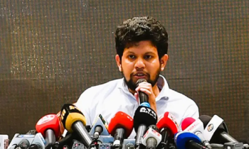 ‘সংঘাতের জন্য সবাই মুখিয়ে আছে’ ‘সংঘাতের জন্য সবাই মুখিয়ে আছে’