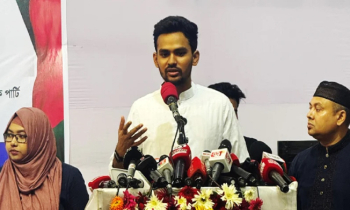 সরকার ‘ভায়োলেন্স’ বেছে নিলে আমাদেরও বাধ্য হতে হবে: আসিফ মাহমুদ সরকার ‘ভায়োলেন্স’ বেছে নিলে আমাদেরও বাধ্য হতে হবে: আসিফ মাহমুদ