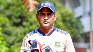 সালাহউদ্দিনের চুক্তি বাড়ল ২০২৭ পর্যন্ত, বাড়ছে বেতনও