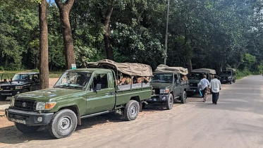 চবিতে সংঘর্ষ, সব পরীক্ষা স্থগিত